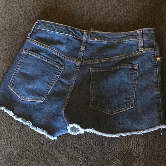 Wild Fable High Rise Short - Picture 7 of 7